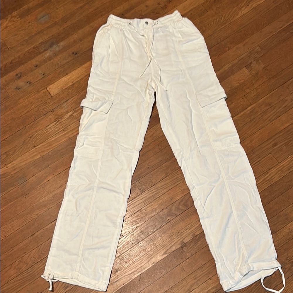 ASOS DESIGN Tall pull on cargo pant with linen in off white